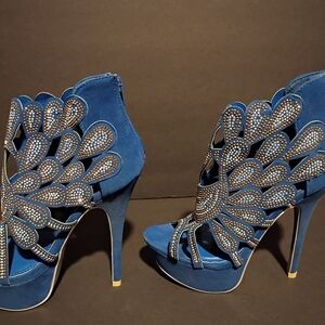 Elegant Blue Rhinestone Heels